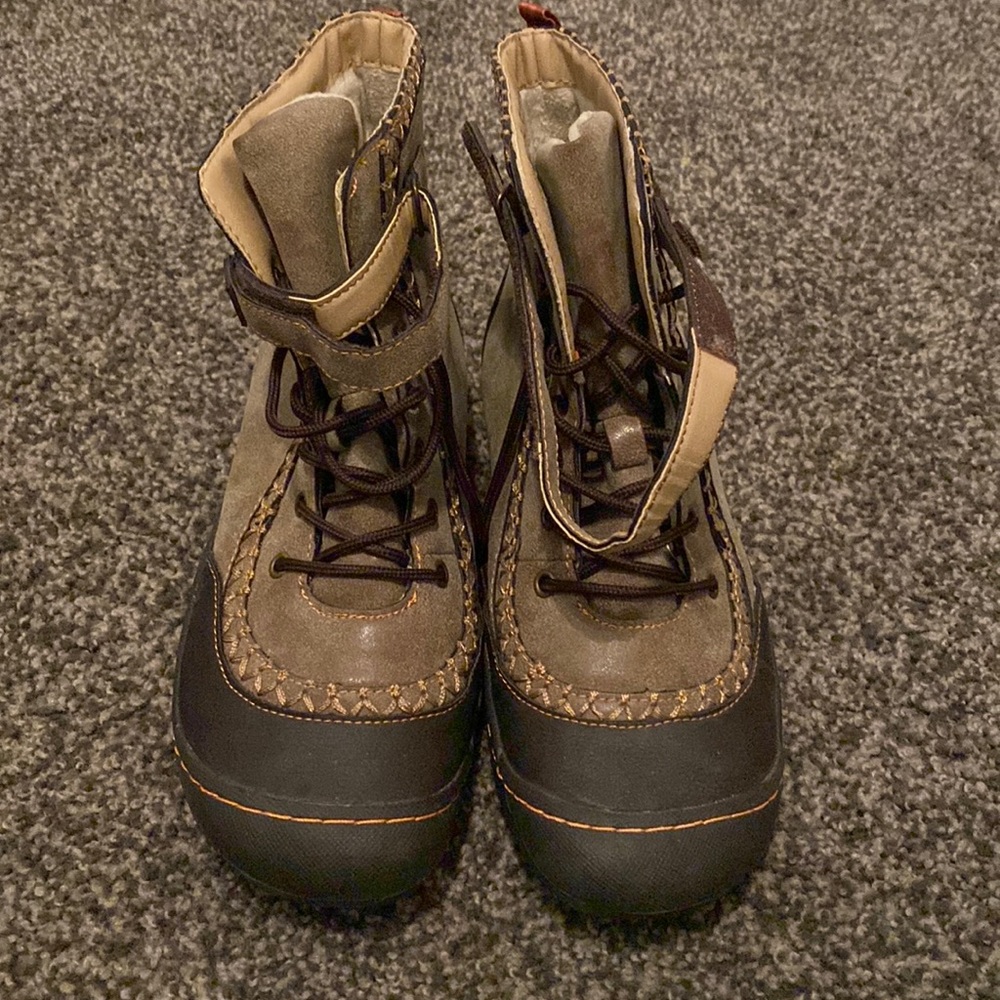 Jambu Boots size 8